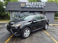 2015 Toyota RAV4 LE Downers Grove - Image 2