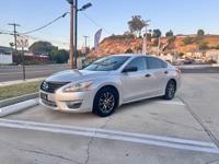 2015 Nissan Altima San Diego - Image 2