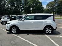 2023 Kia Soul LX ***low miles***6 months extended warranty Acworth - Image 4