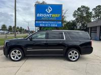 2018 GMC Yukon XL 1500 Denali*** EXCELLENT CONDITION *** -2 Beach Blvd Jacksonville - Image 3