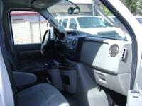 2010 Ford E350 Cargo Work Van V10 6.8L POWER Utility Box Truck Loaded LOW MILES Great for RV Camper Cargo Recreational Use! LOW MILES! - Image 8