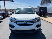 2018 HONDA PILOT EX / V6 / AWD / LOADED MODEL *** LOOK *** FEASTERVILLE - Image 3