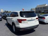 2018 HONDA PILOT EX / V6 / AWD / LOADED MODEL *** LOOK *** FEASTERVILLE - Image 6