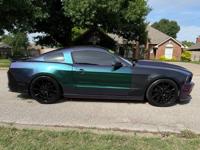 2014 Ford Mustang GT premium - 85K - 6 speed manual!!! Norman - Image 4