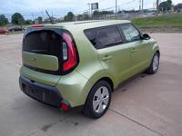 Very Nice 2015 Kia Soul Oklahoma city - Image 8