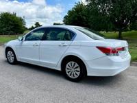2012 Honda Accord LX with only 89K miles!! Norman - Image 5