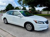 2012 Honda Accord LX with only 89K miles!! Norman - Image 7