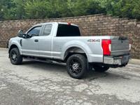 2020 Ford F-250 Super Duty XL 4WD Hendersonville - Image 4