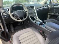 2013 Ford Fusion SE *Rebuilt engine and trans* Warranty included - Image 8