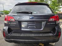2011 Subaru Outback 2.5i Premium Downers Grove - Image 7