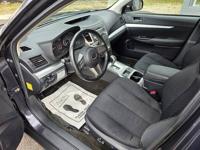 2011 Subaru Outback 2.5i Premium Downers Grove - Image 10