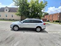 2012 SUBARU OUTBACK AWD Steger Illinois - Image 2