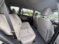 2011 Toyota RAV4 Base 4dr SUV CRYSTAL AUTO SALES ~ NASHVILLE - Image 9