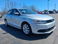 2011 VOLKSWAGEN JETTA WAUKEGAN, ILLINOIS - Image 4