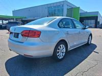 2011 VOLKSWAGEN JETTA WAUKEGAN, ILLINOIS - Image 7