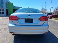 2011 VOLKSWAGEN JETTA WAUKEGAN, ILLINOIS - Image 9