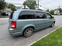 2008 Chrysler Town & country Touring W/ SLIDING DOORS bronx - Image 5
