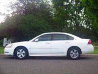 2009 Chevrolet Impala LT 4dr Sedan East Brunswick, NJ - Image 3