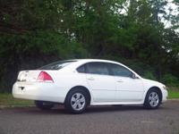 2009 Chevrolet Impala LT 4dr Sedan East Brunswick, NJ - Image 5