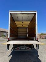 2020 HINO 268 26ft HIGH CUBE BOX BIG ALUMINUM LIFTGATE **W WARRANTY** SAN FRANCISCO - Image 9