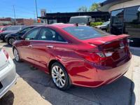 2011 HYUNDAI SONATA - SUPER LOW MILES & FANTASTIC CONDITION!! Nashville - Image 5
