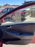 2011 HYUNDAI SONATA - SUPER LOW MILES & FANTASTIC CONDITION!! Nashville - Image 6