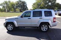 2008 Jeep Liberty Limited SUV Victory Motors of Colorado - Image 10