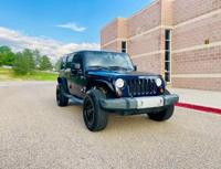 2013 Jeep Wrangler Unlimited Sahara 4WD Aurora - Image 3