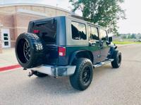 2013 Jeep Wrangler Unlimited Sahara 4WD Aurora - Image 5