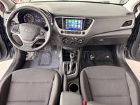 2020 Hyundai Accent SEL Sedan 4D Shoreline - Image 9