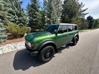 2022 Ford Bronco Black Diamond 2.7l ~ Low miles, Immaculate, Green/Blk