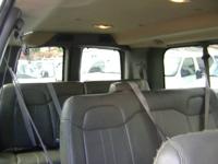 2010 Chevy Express G3500 12-Passenger Cargo Van RV Camper Ex-City 52,000 MILES! ONLY 52,000 ORIGINAL LOW MILES! WOW LOW LOW MILES! - Image 9