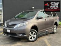 2016 Toyota Sienna Wheelchair Accessible Mobility Van Skokie - Image 5