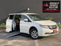 2015 Honda Odyssey Wheelchair Accessible Mobility Van Skokie - Image 4