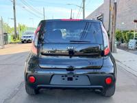 2017 Kia Soul Clean Title 27 Records Brooklyn - Image 5