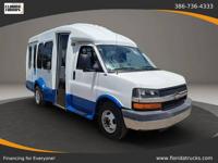 2007 Chevy 3500 Handicap Assessable Turtle Bus Financing Available Deland - Image 2