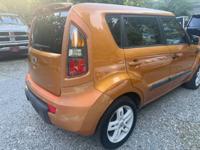 2011 Kia Soul * Gas saver * Highway miles * Runs good - Image 3