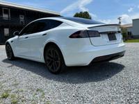2024 Tesla Model S Plad 9389 miles Bon Aqua - Image 6
