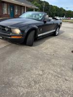 2008 Ford Mustang Griffin - Image 3