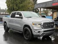 2019 RAM 1500 LARAMIE // LOADED & LIFTED 5.7 V8 / 4X4 Clean Title // Vancouver Auto Center - Image 4
