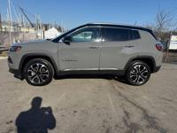 2022 Jeep Compass Limited Larchmont, NY - Image 4