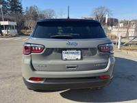 2022 Jeep Compass Limited Larchmont, NY - Image 5