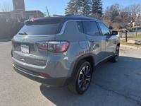 2022 Jeep Compass Limited Larchmont, NY - Image 9