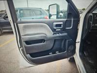 2017 CHEVROLET SILVERADO 3500 DUALLY 4WD DOWN FINANCE ALL CREDIT Free shipping from our Florida dealership - Image 8