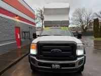 2016 FORD F-550 SUPER DUTY XLT 4X4 12FT.CHIPPER DUMP TRUCK***SALE*** PORTLAND OREGON - Image 3