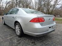 2011 BUICK LUCERNE ZION ILLINOIS - Image 6