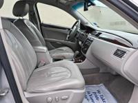 2011 BUICK LUCERNE ZION ILLINOIS - Image 10