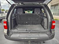 2017 FORD EXPEDITION XLT 4X4 SUV ( DOWN WE FINANCE ALL CREDIT) Free shipping from our Florida dealership - Image 9