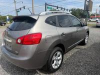 2011 Nissan Rogue -DOWN PAYMENTS AS LOW AS + Jax AutoWholesale.com - Guaranteed Credit Approval!! - Image 5