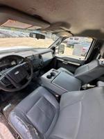 2013 Ford F350 4x4 - Image 8